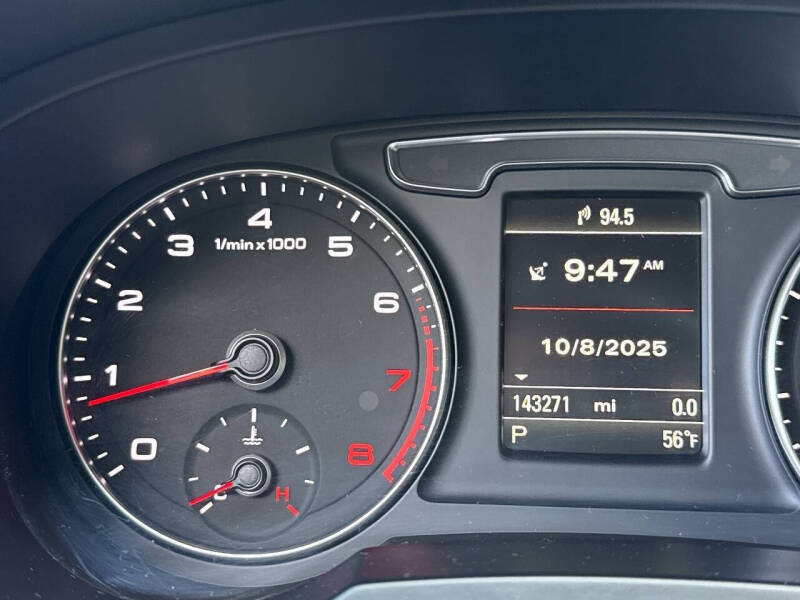 2016 Audi Q3 2.0T quattro Prestige