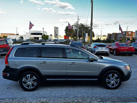 2015 Volvo XC70 T5 Drive-E Premier Plus