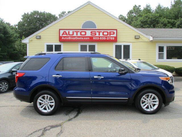 Blue 2013 Ford Explorer XLT AWD XLT 4dr SUV 25