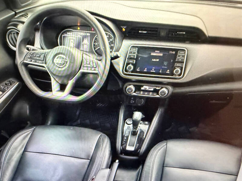 2020 Nissan Kicks SV