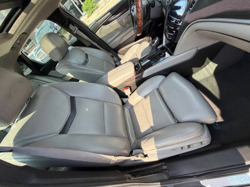 2013 Cadillac XTS Luxury Collection