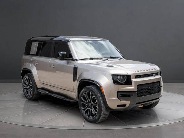 2025 Land Rover Defender