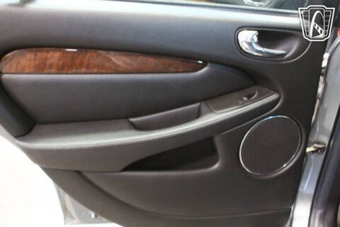 2002 Jaguar X-Type 2.5