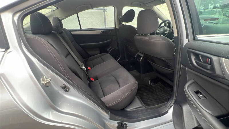 2015 Subaru Legacy 2.5i