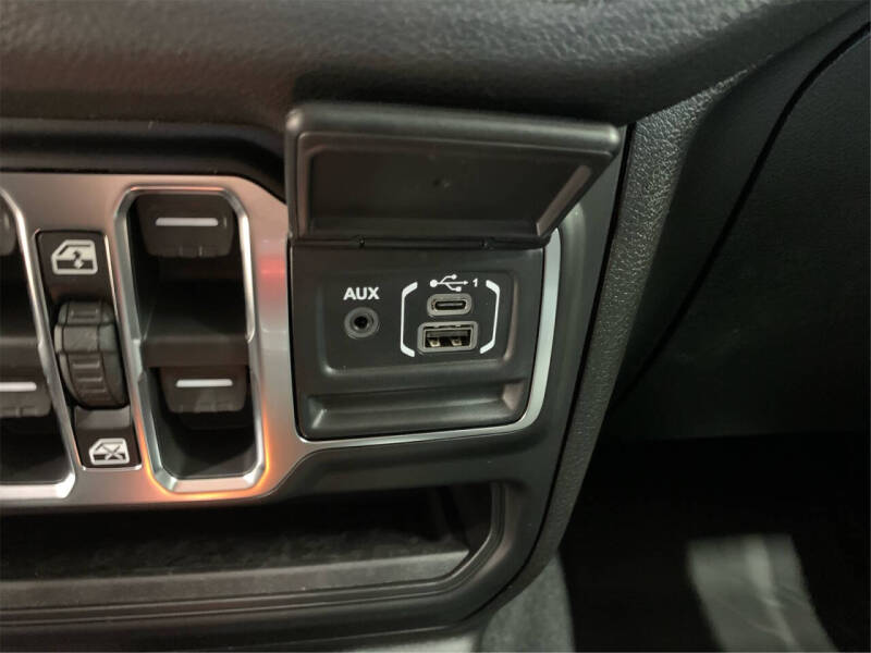 2026 Jeep Gladiator Sport S