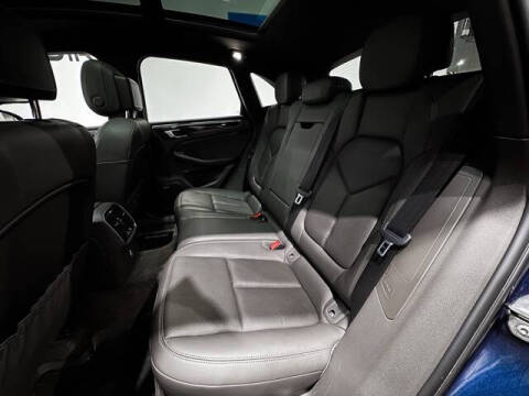 2020 Porsche Macan S