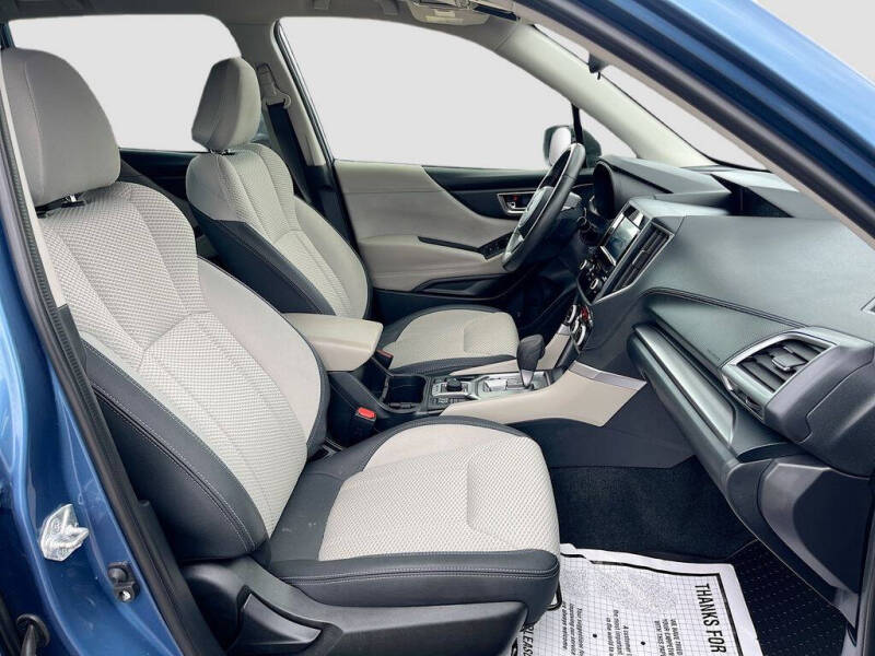 2022 Subaru Forester Premium