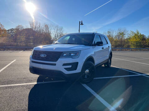 2017 Ford Explorer for sale at CLIFTON COLFAX AUTO MALL in Clifton NJ