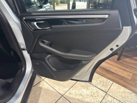 2018 Porsche Macan S