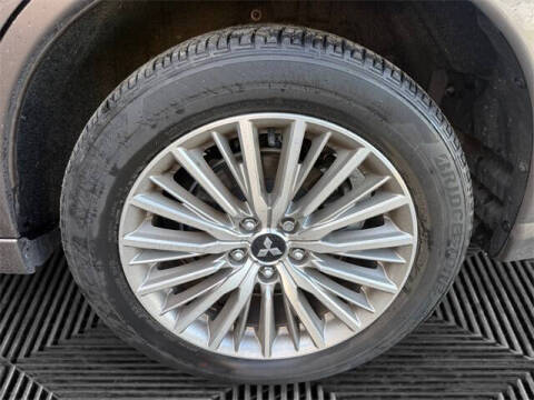 2020 Mitsubishi Outlander PHEV