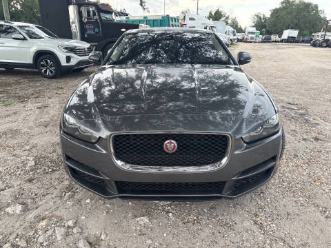 2017 Jaguar XE 25t Premium