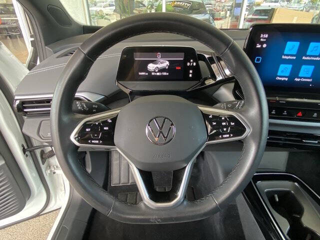 2023 Volkswagen ID.4 Pro
