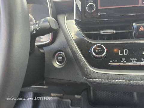 2020 Toyota Corolla Hatchback SE