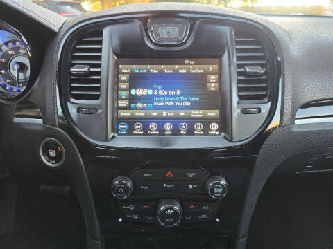 2023 Chrysler 300 S V6