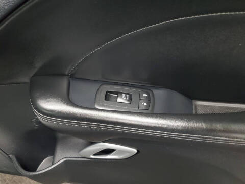 2015 Dodge Challenger SXT Plus