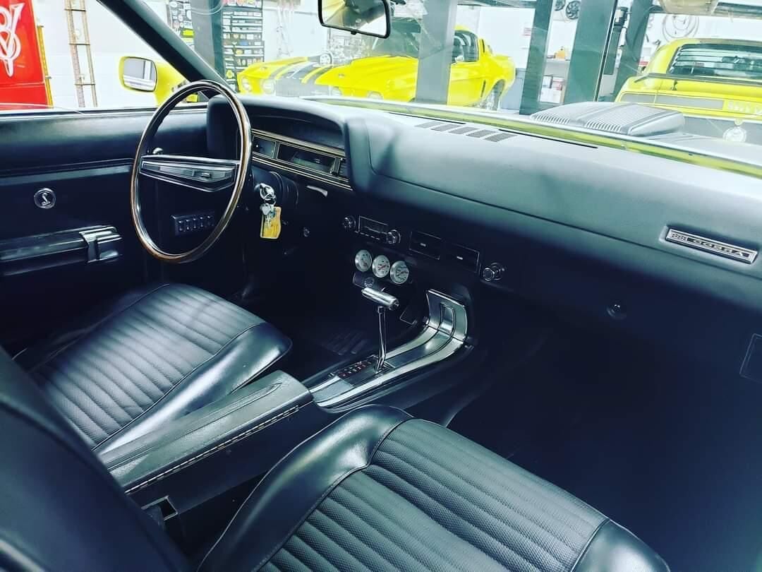 1970 Ford Cobra Torino 6