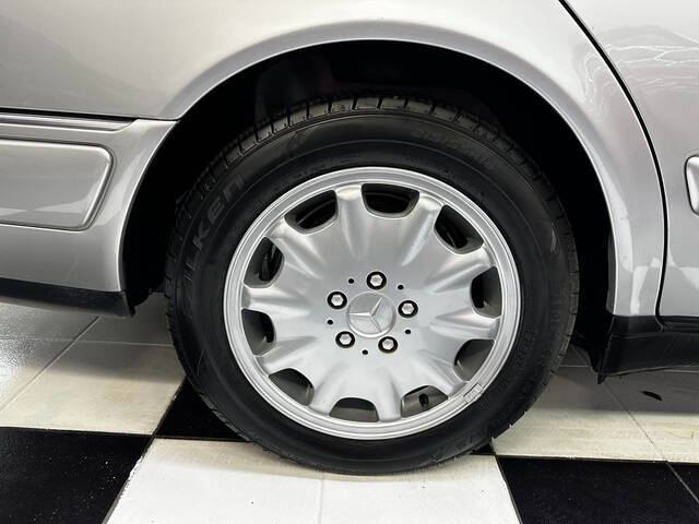 1999 Mercedes-Benz E-Class E 320