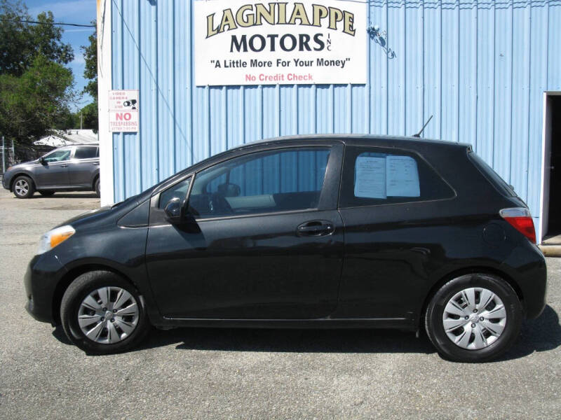 2012 Toyota Yaris L's photo