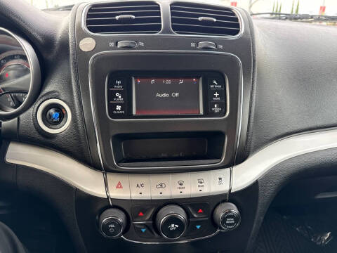 2013 Dodge Journey American Value Package