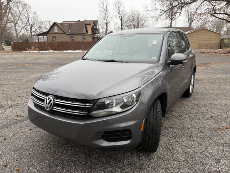 2014 Volkswagen Tiguan SE's photo