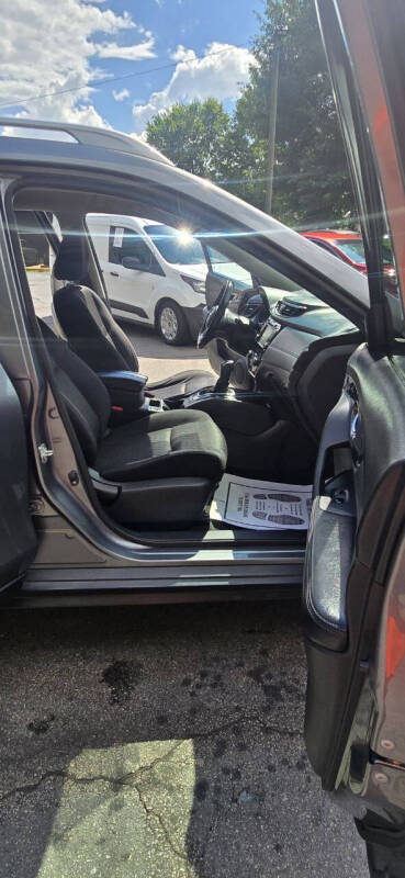 2017 Nissan Rogue S