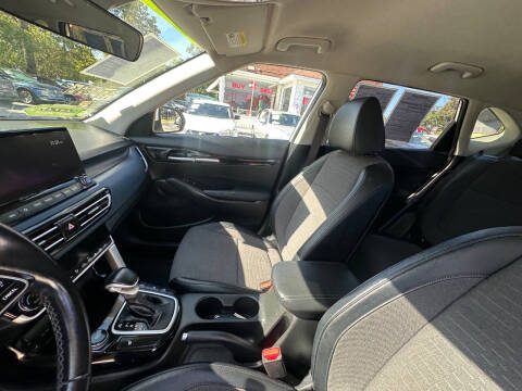 2022 Kia Seltos Nightfall