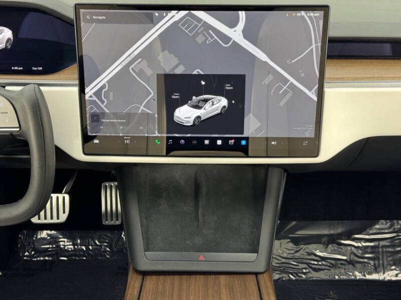 2021 Tesla Model S Plaid