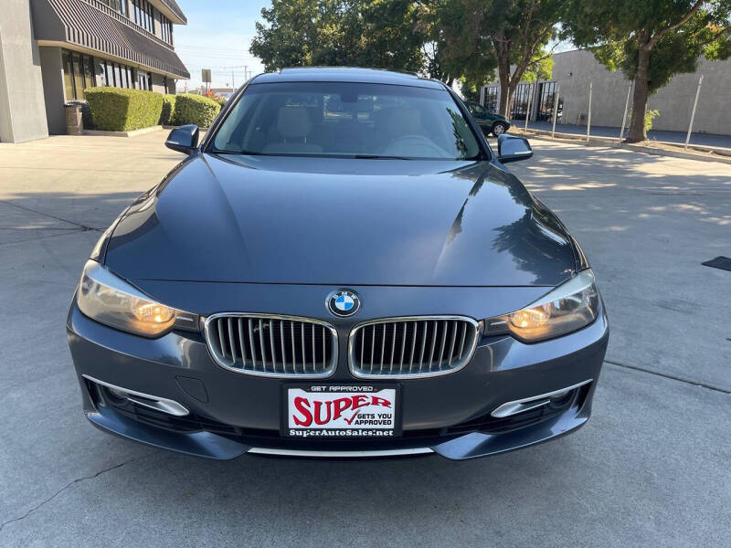 2012 BMW 3 Series 328i