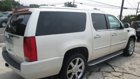 2013 Cadillac Escalade ESV Luxury
