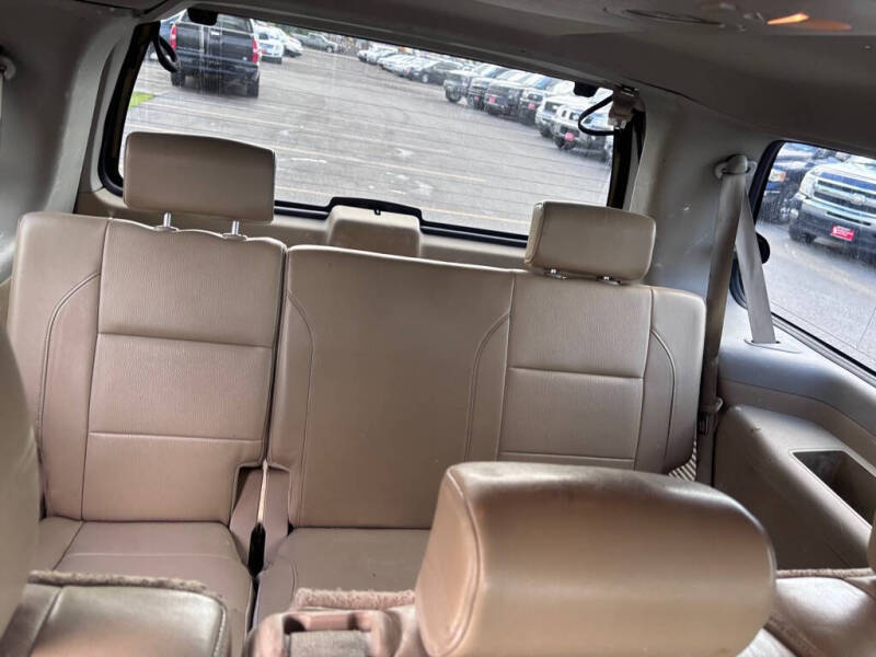 2012 Nissan Armada SV
