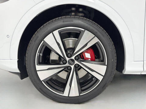 2025 Audi SQ5 quattro Premium Plus TFSI