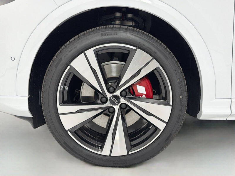 2025 Audi SQ5 quattro Premium Plus TFSI