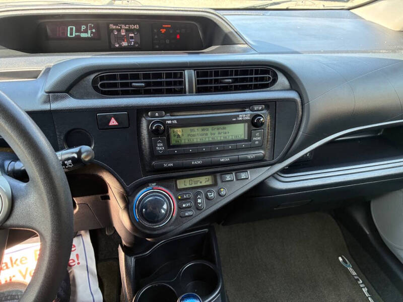 2014 Toyota Prius c