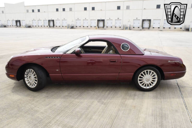 2004 Ford Thunderbird Deluxe