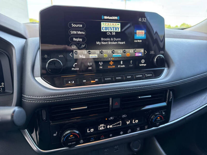 2021 Nissan Rogue Platinum