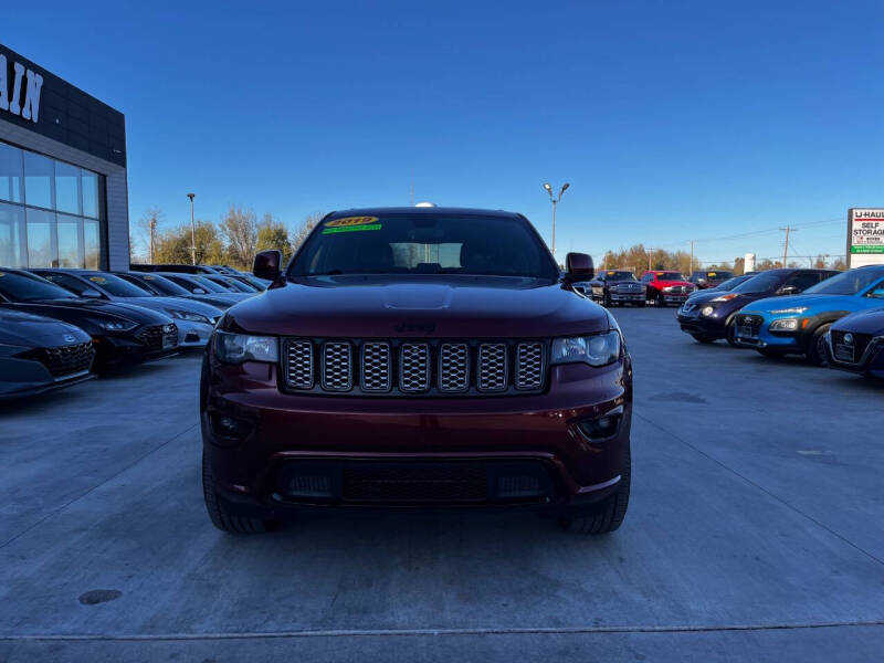 2019 Jeep Grand Cherokee Laredo