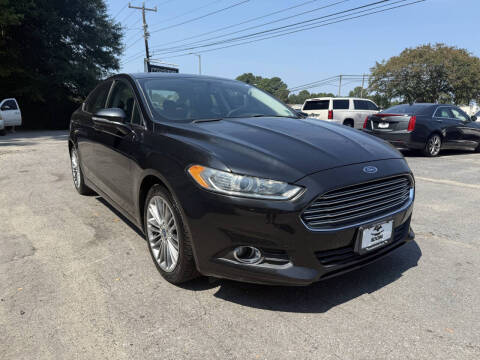 2014 Ford Fusion SE