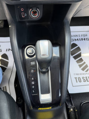 2020 Nissan Kicks S