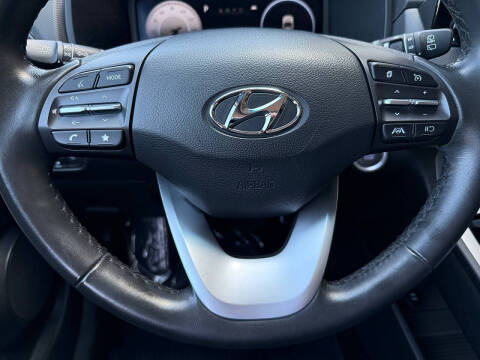 2023 Hyundai Kona Electric SEL