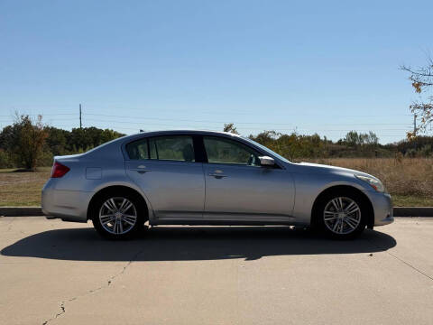 2011 Infiniti G25 Sedan Journey