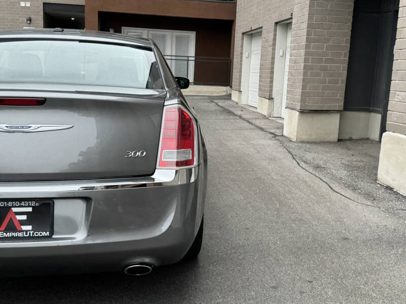 2012 Chrysler 300 Limited