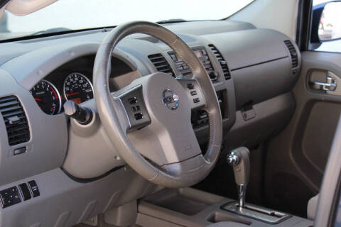 2007 Nissan Frontier LE