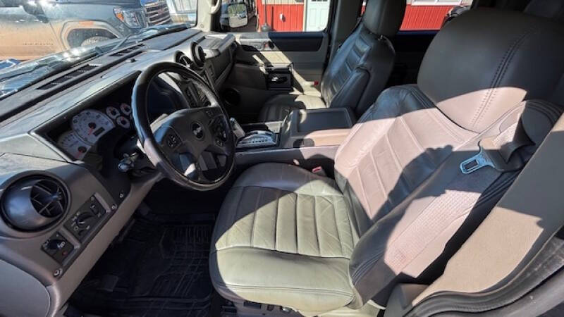 2004 HUMMER H2