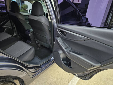 2017 Subaru Impreza 2.0i