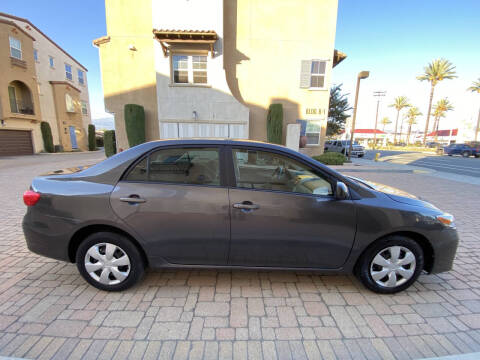 2011 Toyota Corolla LE