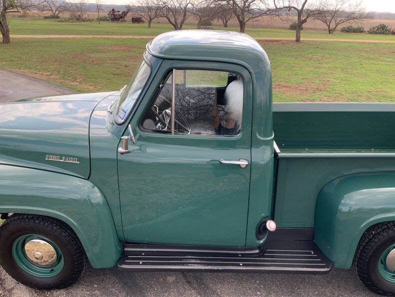1953 Ford F-100