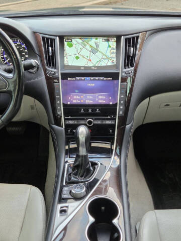 2014 Infiniti Q50 Premium