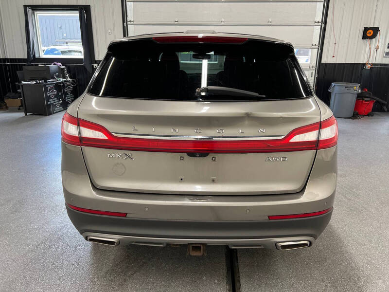 2016 Lincoln MKX Reserve