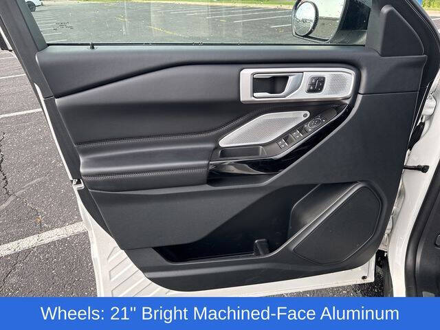 2023 Ford Explorer Platinum