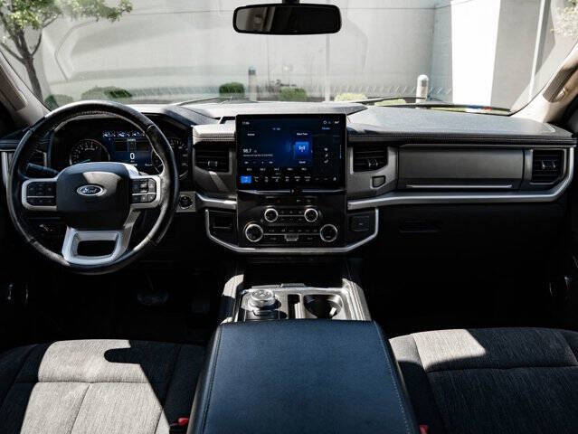 2022 Ford Expedition XLT